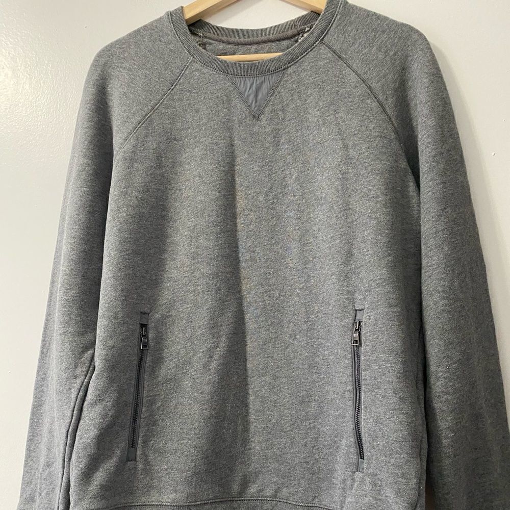 Vince Men Grey  Sweater Pullover  Size M